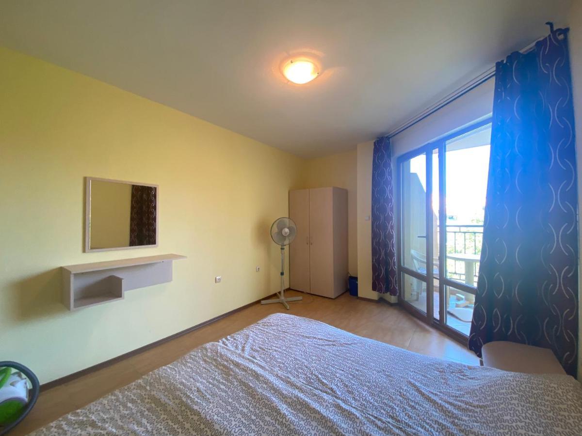 Amadeus 1 - 13B Large Two Bedroom Apartment Sunny Beach Esterno foto