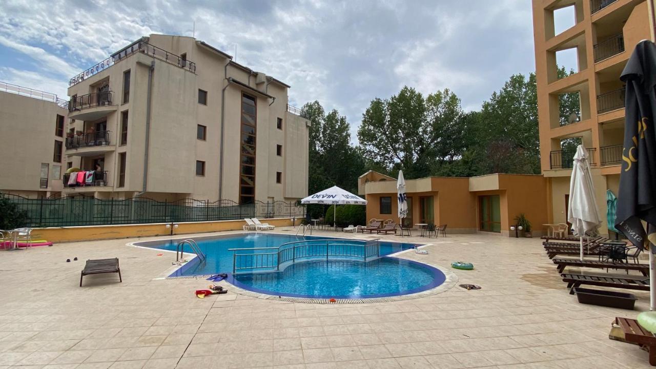 Amadeus 1 - 13B Large Two Bedroom Apartment Sunny Beach Esterno foto